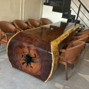 Mesa Cascata Curva Prancha Rústica 2,80MT Jatobá Orgânica Gourmet + 8 Poltronas